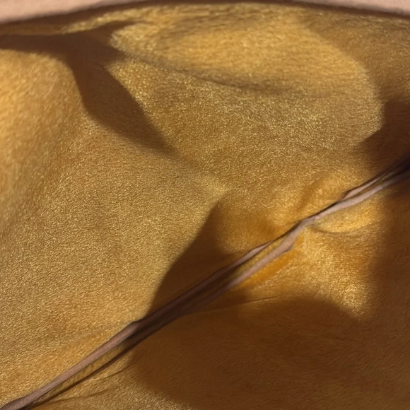 Canvaslife White Rose Laptop Sleeve 15x11” - Picture 5 of 5